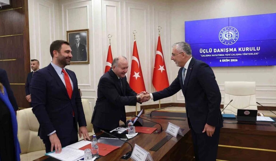Bakan Işıkhan: ‘İşsizlik oranımız yaklaşık 40 aydır tek haneli seviyelerde seyrediyor’