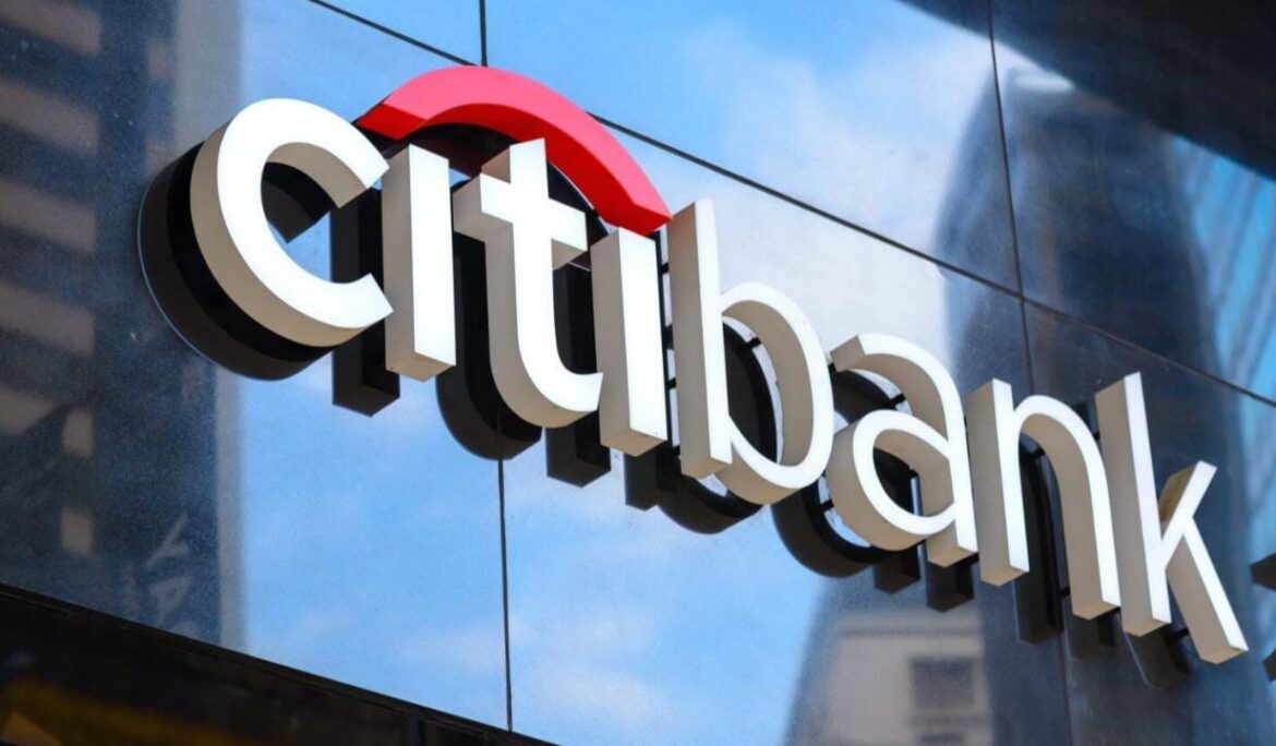 Citi, Mercedes-Benz hedef fiyatını 42 Euro’ya çekti