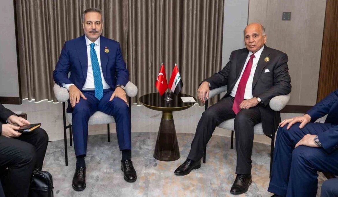 Dışişleri Bakanı Fidan, Iraklı mevkidaşı Hüseyin ile görüştü