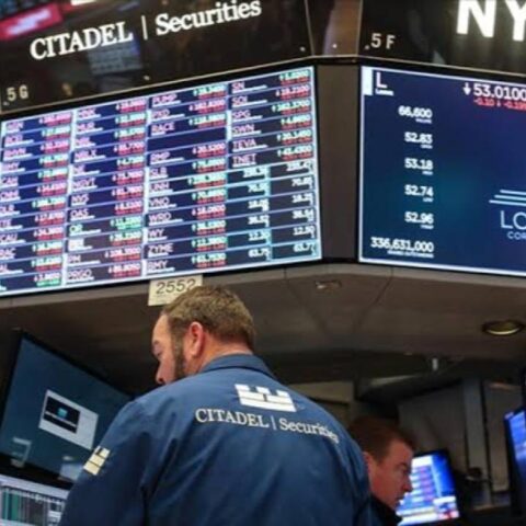 New York borsası güne kayıpla başladı: Wall Street satıcılı