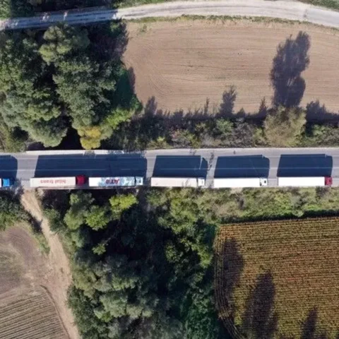 Üç bakanlık, tır sürücülerinin Schengen vizesi sorunlarını yakından takip ediyor